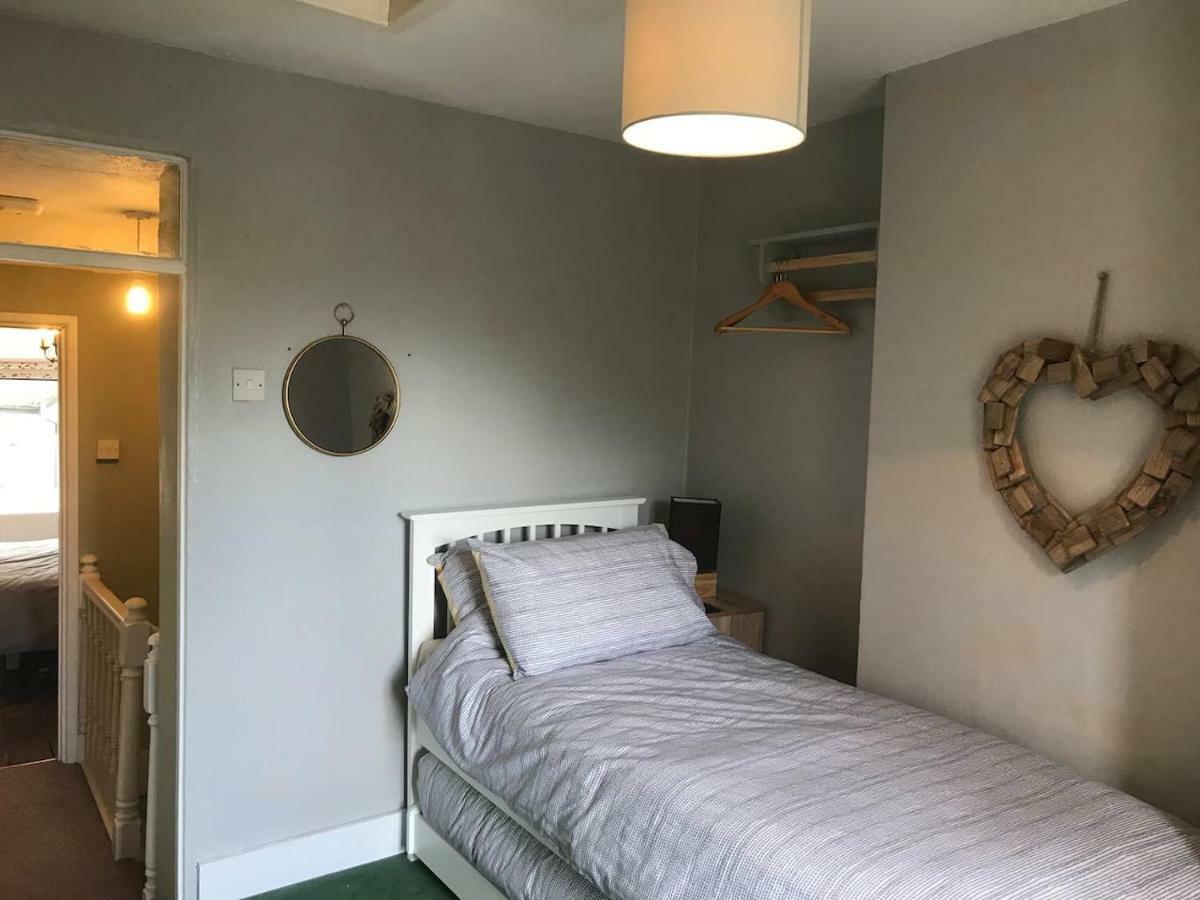 Ham Tree Cottage Trowbridge Esterno foto