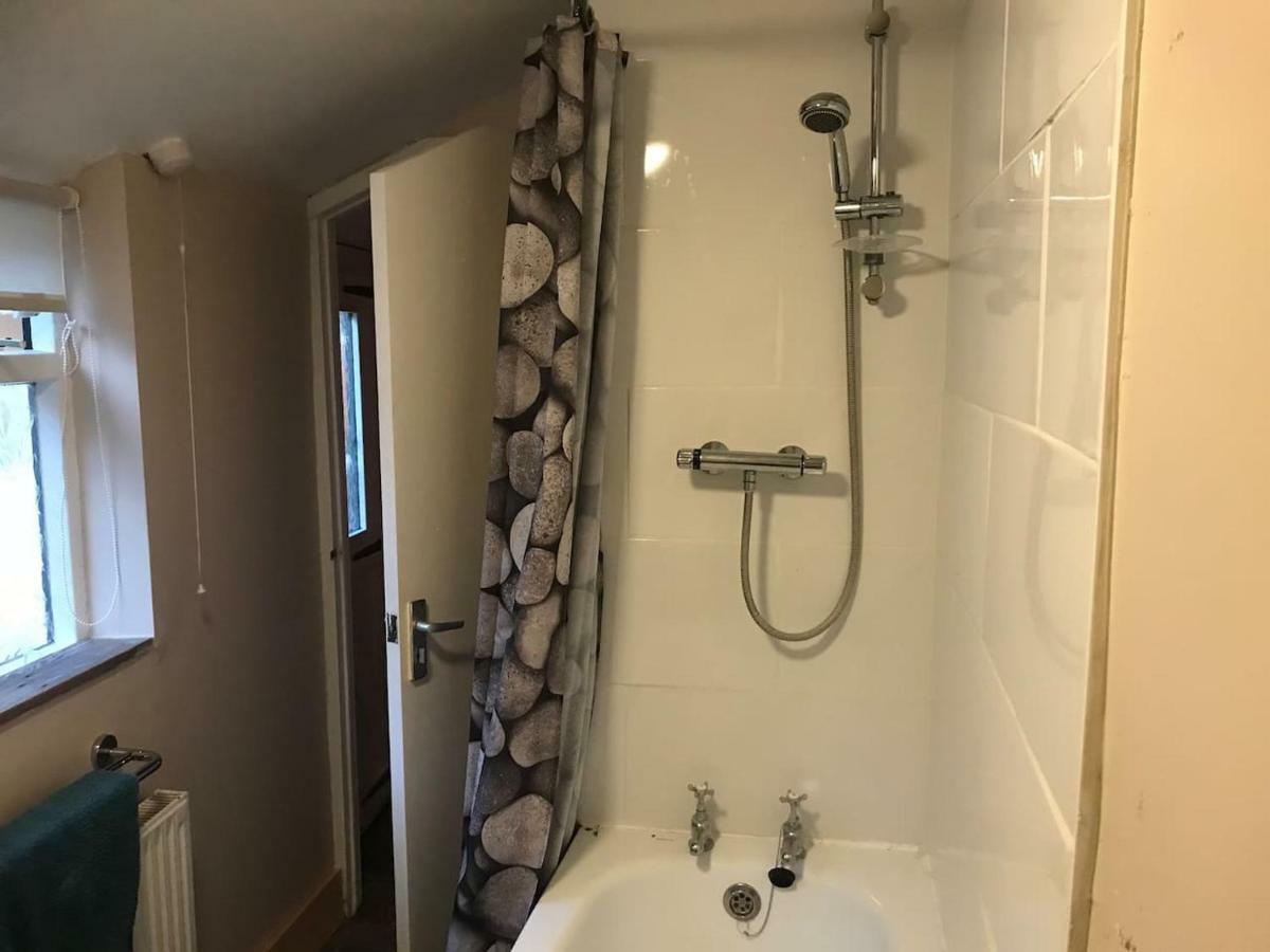 Ham Tree Cottage Trowbridge Esterno foto