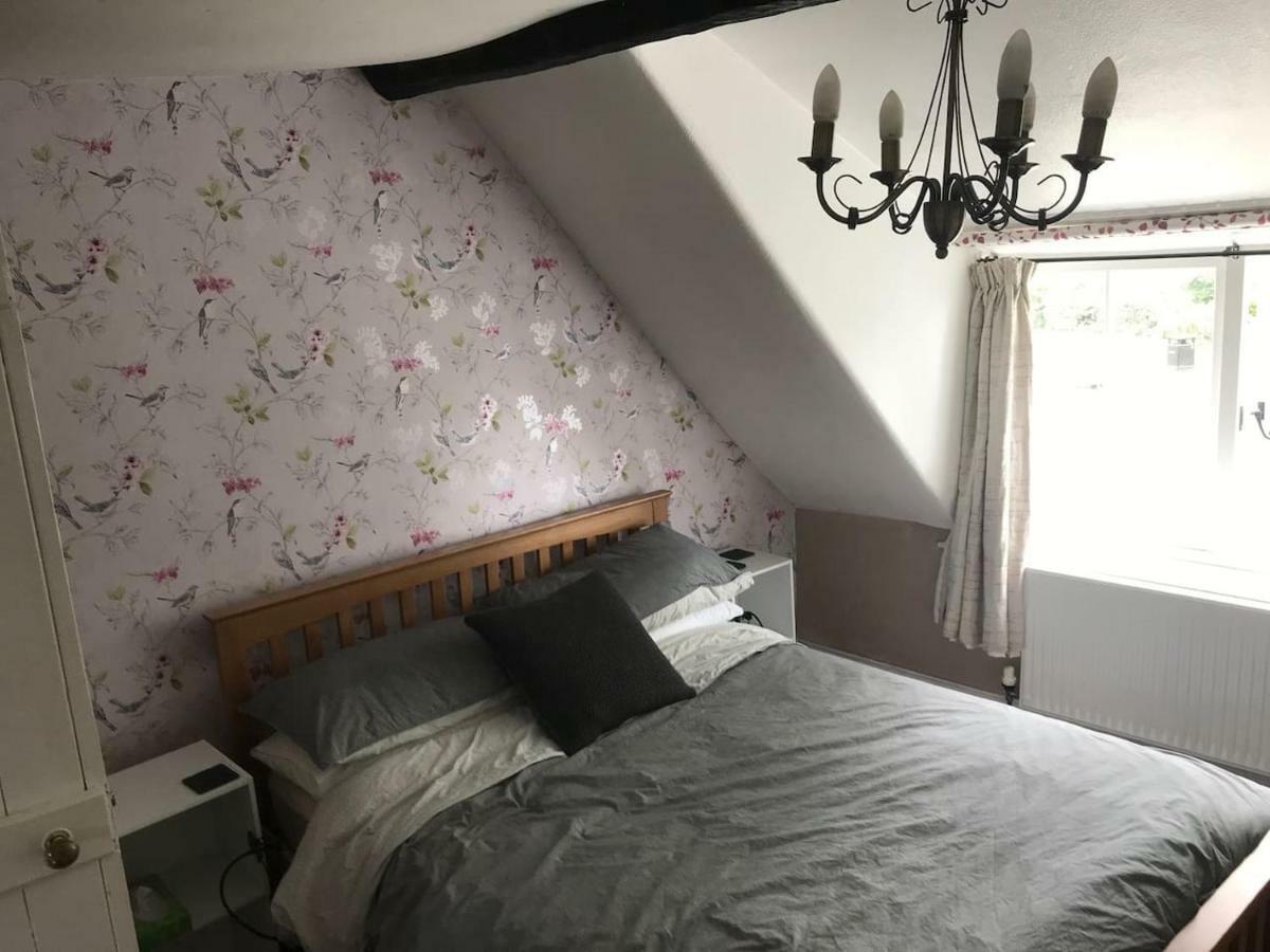 Ham Tree Cottage Trowbridge Esterno foto